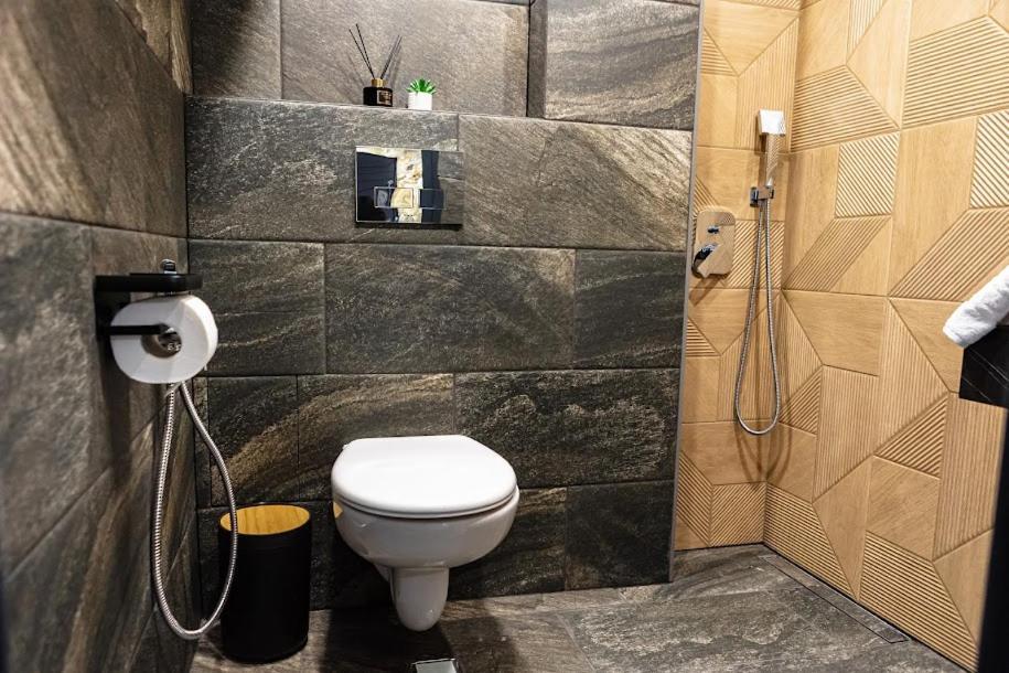 Luximo Room Veliko Tarnovo Ngoại thất bức ảnh