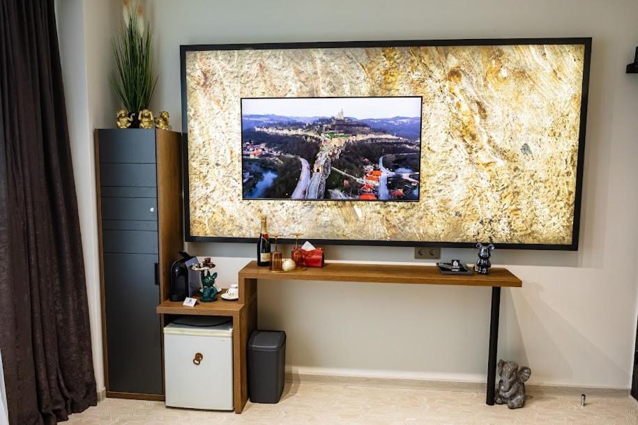 Luximo Room Veliko Tarnovo Ngoại thất bức ảnh